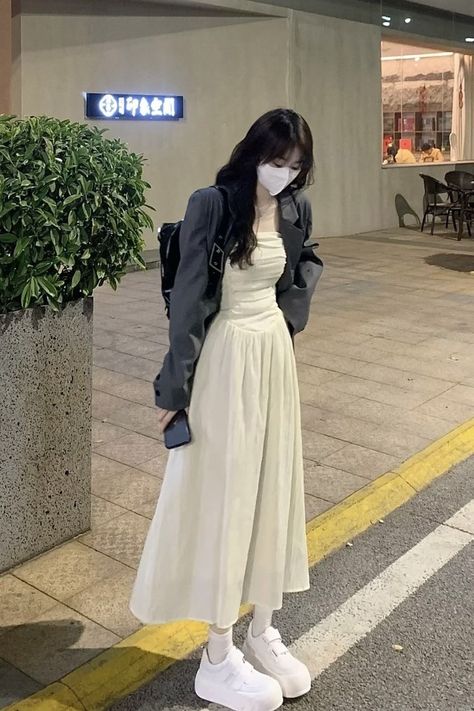 Rok Outfit, Korean Summer Outfits, Korean Fashion Dress, Elegante Casual, Modest Clothing, Easy Trendy Outfits, Modest Fashion Outfits, Kpop Fashion Outfits, 가을 패션