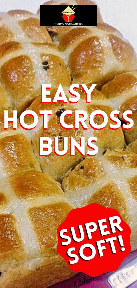 Easy Hot Cross Buns, Hot Cross Buns Recipe Easy, Easter Hot Cross Buns, Cross Buns Recipe, Great British Food, Hot Cross Buns Recipe, Easter Desserts Recipes, Hot Cross Buns, Cross Buns