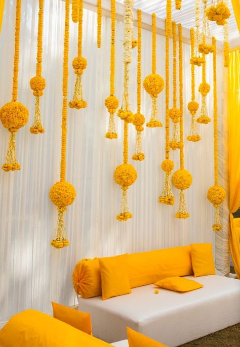 Buy them here for INR 399 for 5 strings Fun Indian Outdoor Wedding Decor, Haldi Decoration Ideas, Haldi Ceremony Decorations, Indian Wedding Decorations Receptions, Mehendi Decor Ideas, Wedding Background Decoration, Wedding Entrance Decor, Mandap Decor, Desi Wedding Decor