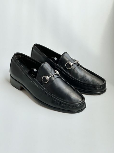 GUCCI Horsebit Loafers Tom Ford shoes leather vintage Prada Vintage Gucci Loafers, Gucci Menswear, Horsebit Loafers, Tom Ford Shoes, Vintage Prada, Gucci Loafers, Casual Leather Shoes, Gucci Horsebit, Men's Footwear