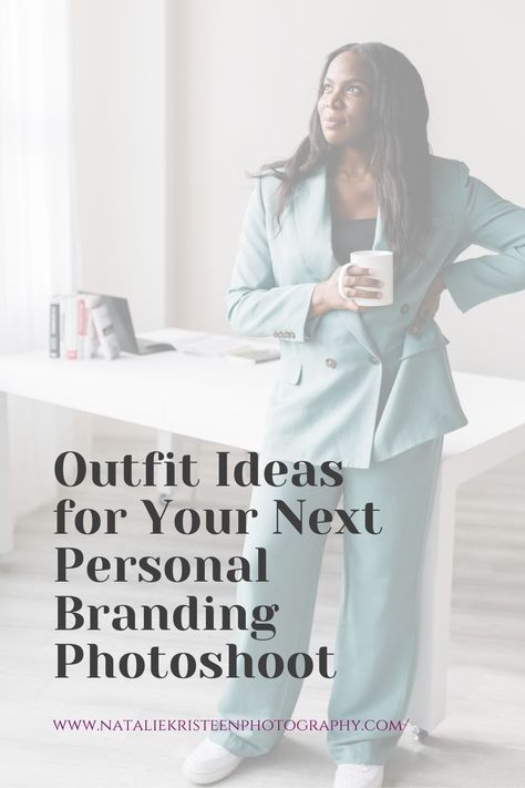 What To Wear Business Photoshoot, What To Wear For Branding Photoshoot, What To Wear To A Photoshoot, Personal Branding Photoshoot Outfit, Branding Photoshoot Outfit, Business Branding Photoshoot, Birthday Pose, Personal Brand Photoshoot, Personal Branding Shoot