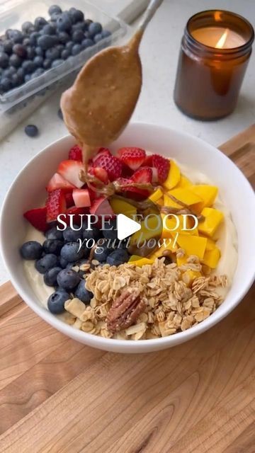 @fuel.fitness.recipes on Instagram: "Healthy breakfast idea: SUPERFOOD YOGURT BOWL 🫐🍓✨Follow @healthygirlkitchen for more recipes!   shopping list: - vegan yogurt (I like high protein yogurt) -  mango - berries - granola - nut butter - coconut flakes - cacao nibs - agave optional  Tag your healthy bestie you want to make this with!   .  . . . .  . . . . . #mealprep #healthyfoodvideos #healthyfood #foodprep #healthyeating #eatright #mealpreppin #mealprepmonday #healthyfoodporn #mealprepsunday #mealpreplife #sundaymealprep #mealprepideas #mealplanning #mealplans #breakfastideas #breakfast" High Protein Yogurt, Healthy Breakfast Idea, Protein Yogurt, Fitness Recipes, Protein Intake, Vegan Yogurt, Yogurt Bowl, Sunday Meal Prep, Breakfast Idea