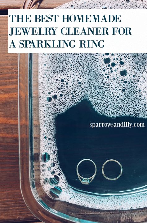 The best homemade jewelry cleaner for a sparkling ring. This DIY homemade ring wash recipe makes my rings look brand new and I've never had to go back to the jewelry store once! The best part about this bling wash is that you probably already have all of the ingredients in your house! Whether you're engaged, newly married or married for 50 years, we all want to take great care of our engagement rings and wedding rings, so use this recipe once a month to keep your rings looking pristine! Ring Cleaner, Homemade Jewelry Cleaner, Cleaning Painted Walls, Deep Cleaning Tips, Cleaners Homemade, Sparkling Rings, Clean Dishwasher, Toilet Cleaning, Homemade Jewelry