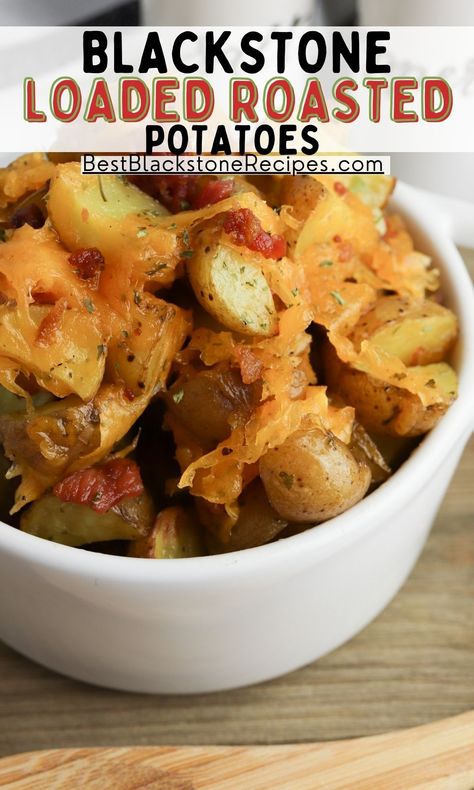 Loaded Roasted Potatoes on the Blackstone | Best Blackstone Recipes Blackstone Potato Recipes, Potatoes On Blackstone, Creamer Potatoes, Red Potato Recipes, Blackstone Griddle Recipes, Blackstone Recipes, Roasted Potato Recipes, Shredded Potatoes, Griddle Recipes