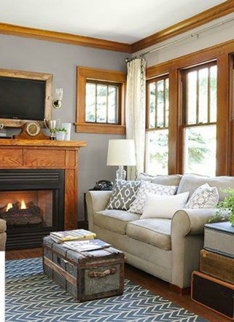 The best neutral and paint colours to update red, orange or yellow toned oak. Shown in living room Design Seeds, Oak Trim, Kitchen Wood, Kitchen Paint Colors, Best Paint Colors, Trendy Living Rooms, Room Paint Colors, Paint Colors For Living Room, Oak Cabinets