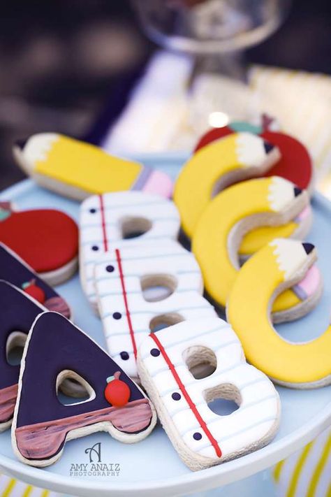 Cookies at a preppy chic playground back to school party! See more party ideas at CatchMyParty.com! Back To School Party Ideas, Teacher Cookies, Playground Party, School Party Ideas, School Cookies, Monogram Cookies, Teacher Graduation, School Cake, Birthday Lunch