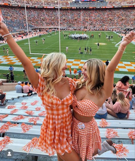 Tennessee Tailgate Outfit, Game Day Tailgate, Ut Knoxville Outfits, Tennessee Football Outfits Games, Utk Game Outfits, University Of Tennessee Outfits, Tennessee Football Game Outfit, Southern Football Game Outfit, Ut Football Game Outfit