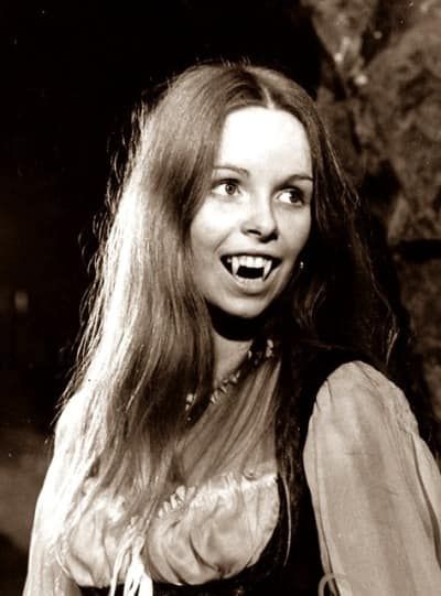 Lalla Ward, Vampire Circus Lalla Ward, Vampire Circus, Hammer Horror Films, Robert Young, Hammer Films, Female Vampire, Vampires And Werewolves, Famous Monsters, Vampire Girls