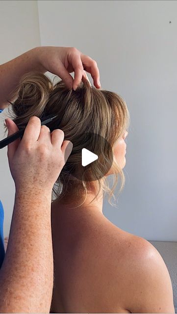 HANNAH TAYLOR on Instagram: "SAVE for later ❤️ I would love to know what you think to this super easy textured updo. I’m loving this look at the moment. The key is to get plenty of texture through the hair to begin with, I used @kykhaircare magic dust volume powder to make the hair so much easier to work with ❤️ Use my discount code HAN10 at checkout at @prostylinguk to save some money xx" Textured Updo, Hannah Taylor, Magic Dust, Save For Later, Hair Dos, Up Hairstyles, What You Think, Discount Code, Super Easy