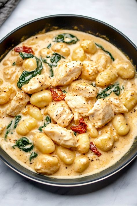 Gnocchi Pasta Recipes, Creamy Chicken And Gnocchi, Gnocchi Recipes Healthy, Chicken And Gnocchi, Gnocchi Recipes Easy, Gnocchi Pasta, Chicken Gnocchi, Gnocchi Recipes, Chicken Dishes Recipes