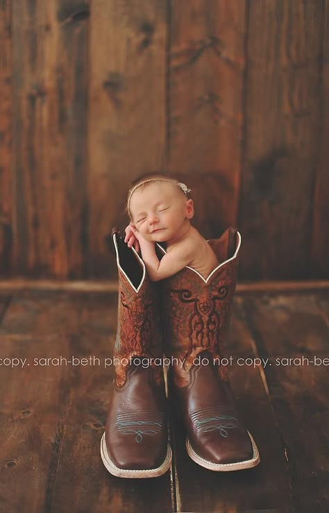 Must do infant photo in the cowboy boot! Adorable Rodeo Newborn Pictures, Newborn Farm Pictures, Western Baby Outfits Boy, Western Baby Photo Shoot, Newborn Western Photography, Western Newborn Photography, Western Baby Decor, Western Newborn Pictures, Western Baby Room