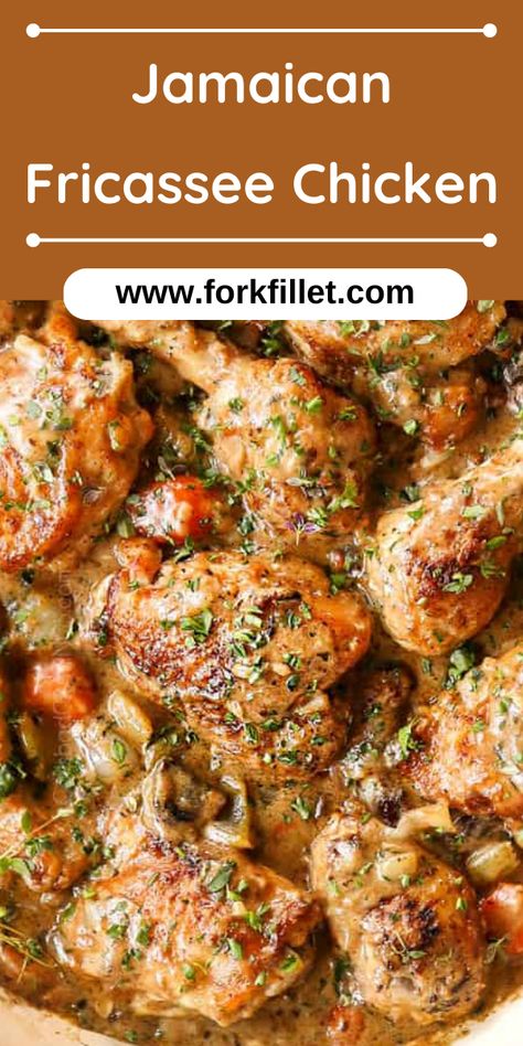 Looking for a yummy Caribbean dish? Try Jamaican Fricassee Chicken Recipe! Caribbean Recipes Side Dishes, Carribean Chicken Recipes, Jamaican Chicken Recipes, Caribbean Chicken Recipes, Chicken Fricassee Recipe, Jamaican Sunday Dinner Ideas, Stew Chicken Jamaican, Fricassee Chicken, Chicken Pillows Recipe