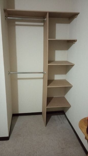 Cloths Cabinets Ideas, Closet Containers Organization Ideas, Ideas Para Closet Pequeños, Ideas Para Cuartos Pequenos, Small Wardrobe Ideas, Interior Placard, Very Small Closet Ideas Bedrooms, Closet Shelving Ideas, Ideas De Closets