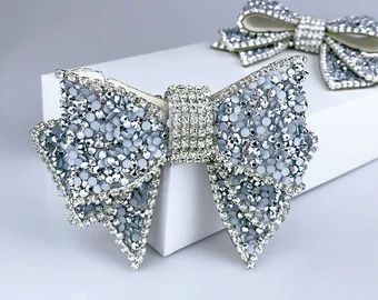 Sequin bow patch | Etsy Beaded Wreath, Shoes Embroidery, Embroidery Beaded, Resin Accessories, Rhinestone Shoes, Crystal Shoes, Sequin Bow, Bride Accessories, Rhinestone Bow