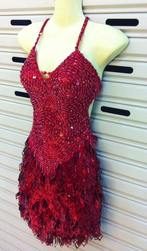 Latin Club Outfit, Moulin Rouge Outfit Ideas, Latin Dresses Ideas, Fringe Dance Dress, Salsa Outfit, Miami Nights, Theater Costumes, Red Clothes, Red Sequin Dress