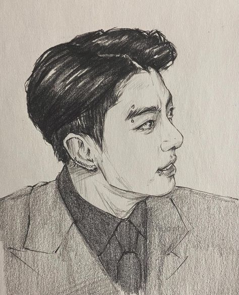 #jungkook #fanart #bts Hipster Drawings, Abstract Sketches, Art Sketches Pencil, Beauty Art Drawings, Jungkook Fanart, Art Tools Drawing, Kpop Drawings, Arte Inspo, Arte Sketchbook