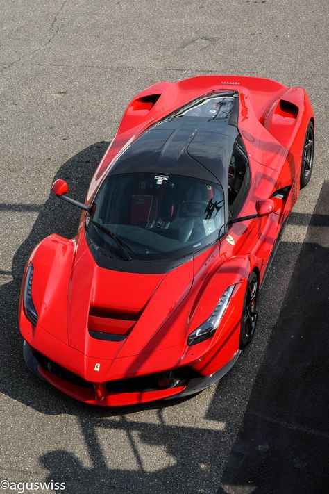 Exotic Sports Cars, F12 Berlinetta, Top Luxury Cars, Lamborghini Veneno, Ferrari Laferrari, Super Sport Cars, Pagani Huayra, Lamborghini Cars, Car Aesthetic