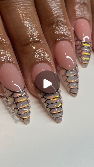 Hirsch Hunty✨ on Instagram: "Chromatic Snakeskin 🐍✨ . Created using @apresnailofficial “Sculpted Long Almond”  Inspired by @traciethetech ✨  . #charlottenails #cltnails #almondnails #snakeskin #chromenails #chromefrench #texturednails" Real Snake Skin Nails, Snakeskin Nail Designs, Snake Nails, Snake Skin Nails, Tape Nail Art, Long Almond, Snakeskin Boots, Skin Nails, Chrome Nails