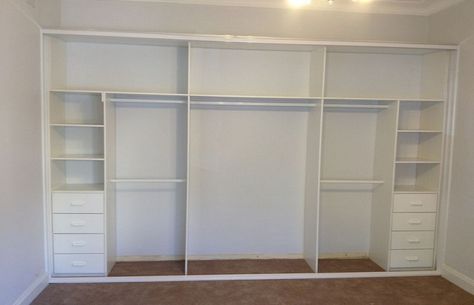 For a clothes storage a solution which fits in seamlessly with your existing bedroom design and fitted wardrobes offer incredible flexibility. Built In Wardrobe Designs, Diy Kast, Small Bedroom Wardrobe, Bedroom Wardrobe Ideas, Organiser Son Dressing, Ikea Closet, Bedroom Cupboards, Walk In Closet Design, Closet Design Layout