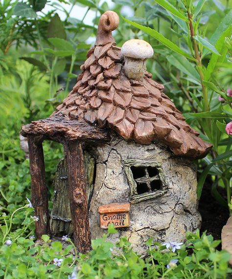 Fairy Furniture, Fairy Garden Ideas Enchanted Forest, Miniature Garden Diy, Fairy Garden Gnomes, Backyard Ideas For Small Yards, Garden Gnomes Statue, Fairy Garden Designs, House Backyard, Fairy Garden Supplies