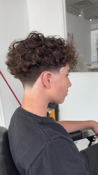 Curly Hair Male Haircut, Wavy Taper Fade, Male Perm Hairstyles, Perm Haircut Men, Boys Perm, Fade With Long Hair On Top, Wavy Perm Men, Male Perm, Perm Men