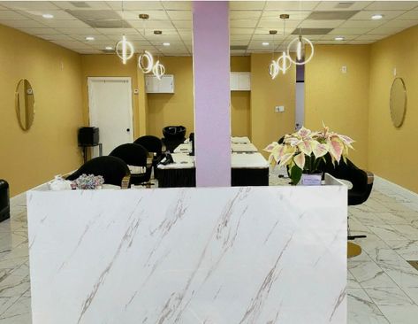 Wylie, Texas 📍 @etforbeauty is now hiring Booth Renters 💙Newly Renovated 💙Female Owned 💙Positive and Professional Work Environment To apply or find more information on this opportunity, or others in your area or aboard, check out Dítē's job board! #salonjobs #salonshiring #boothrental #chairrental #salonjobboard Salons Hiring Near Me | Booth Rental Near Me | Chair Rental Near Me | Independent Stylist Wylie Texas, Now Hiring, Job Board, Work Environment, More Information, Texas, How To Apply, Quick Saves