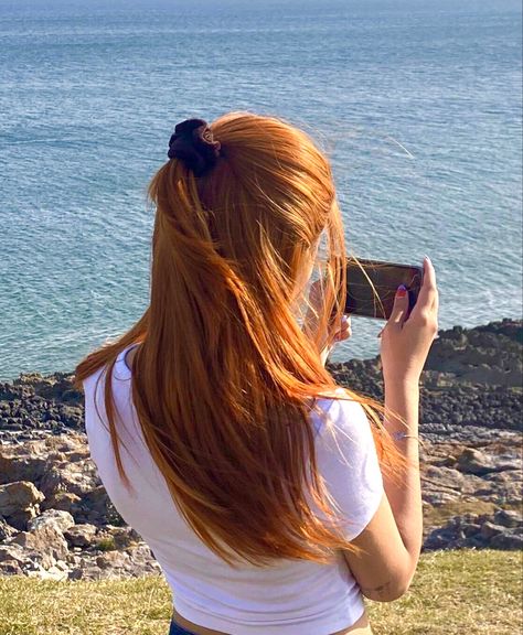 Redhead Summer Aesthetic, Redhead On The Beach, Ginger Summer Aesthetic, Redhead Beach Aesthetic, Faceless Ginger Aesthetic, Girl With Red Hair Aesthetic, Red Haired Girl Aesthetic, Ginger Aesthetic Girl, Red Hair Aesthetic Natural