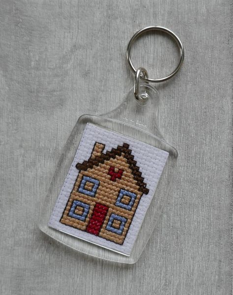 Cross Stitch House - Rectangular Keyring - Folksy Cross Stitch Present Ideas, Cross Stitch Keychain Diy, Cross Stitch Keychain Pattern, Cross Stitch Keyring, Cross Stitch Patterns For Key Rings, Key Cross Stitch Pattern, Key Cross Stitch, Cross Stitch Keychain, Small Red Heart