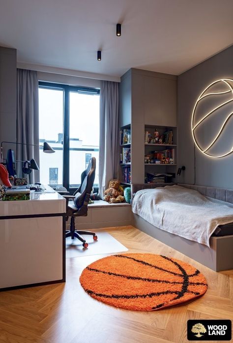 Basketball Bedroom Ideas, Boys Basketball Room, Basketball Themed Bedroom, Basketball Theme Room, Basketball Room Decor, Basketball Bedroom, Basketball Room, Sport Bedroom, Boys Room Design