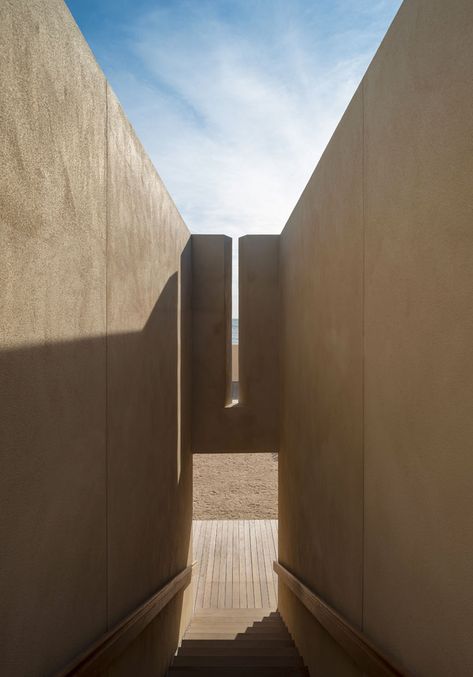 montauk-house-john-pawson-architects-long-island-usa-designboom-02 Montauk House, John Pawson Architect, Land Scapes, Street Architecture, John Pawson, Oscar Niemeyer, Space Architecture, Morning Sun, Brutalism