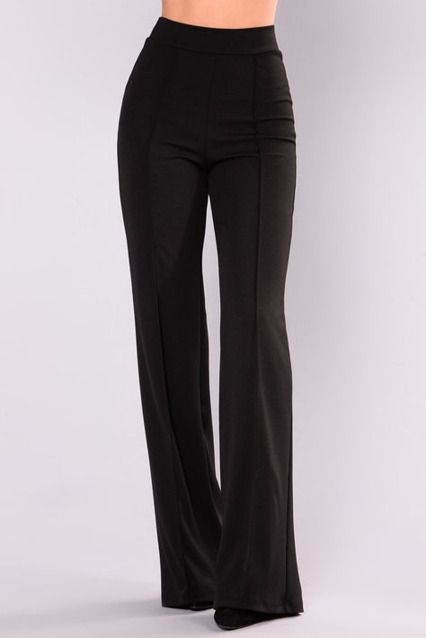 Dress Pants Outfits, High Waisted Dress Pants, Looks Black, Looks Chic, Black Dress Pants, Womens Dress Pants, Fashion Week Street Style, Work Attire, Pants Outfit