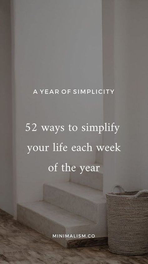 Minimalist living guide: beginner and advanced tips on how to simplify your life. Do things seem a bit more complicated than they should be? Have you been seeking ways to make life easier? Then read on to learn the  fundamentals of the popular minimalist living concept. Minimalism Beginner, Ways To Improve Yourself, Minimalism Challenge, Simple Living Lifestyle, How To Simplify, Minimalism Lifestyle, Minimal Living, Life Guide, Simpler Lifestyle