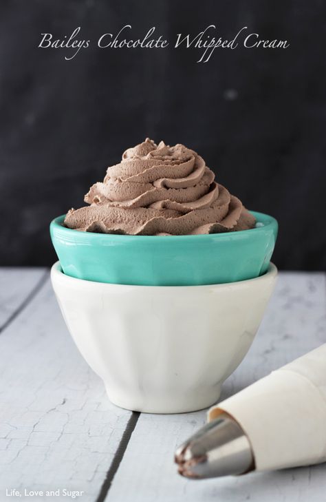 This Baileys Chocolate Whipped Cream is light and delicious! Perfect for topping your favorite dessert! So you see, I’ve always been a big fan of Cool Whip. Love the stuff. Will eat it straight out of the carton. But recently, I’ve been playing around a little more with making my own whipped cream. And not … Baileys Whipped Cream, Life Love And Sugar, Homemade Whipped Cream Recipe, Recipes With Whipping Cream, Chocolate Whipped Cream, Cake Fillings, Homemade Whipped Cream, Super Easy Recipes, Sweet Sauce