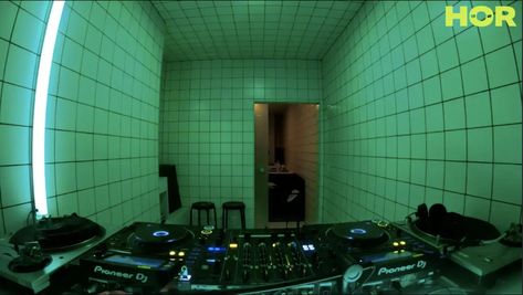 Dj Table Aesthetic, Tech House Music Aesthetic, Behind Dj Booth Aesthetic, Dj Set Aesthetic, Boiler Room Dj Aesthetic, 80s Dj Booth, Retro Futuristic Fashion, Dj Room, Bedroom Studio