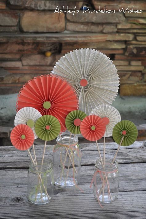 cinco de mayo decor ideas Lolly Table, Diy Table Decor, Paper Fans, Wedding Table Decorations, Deco Floral, Summer Gift, Chic Vintage, Diy Table, Diy Party