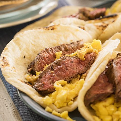 Steak Fajita Breakfast Tacos Steak Breakfast Tacos, Texas Foods, Steak Taco Recipe, Breakfast Tacos Recipe, Steak Eggs, Steak Breakfast, Southwestern Recipes, Fajitas Recipe, Christmas Meals