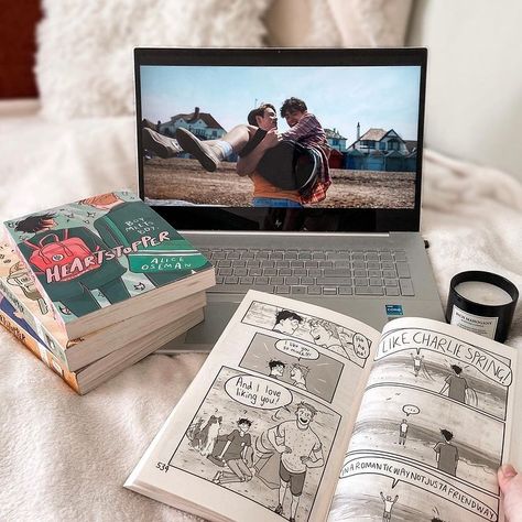 Heartstoper Aesthetic, Heartstopper Aesthetic Book, Heartstopper Books, Heartstopper Netflix, Netflix Adaptation, Alice Oseman, Heart Stopper, Alice Book, Love Is