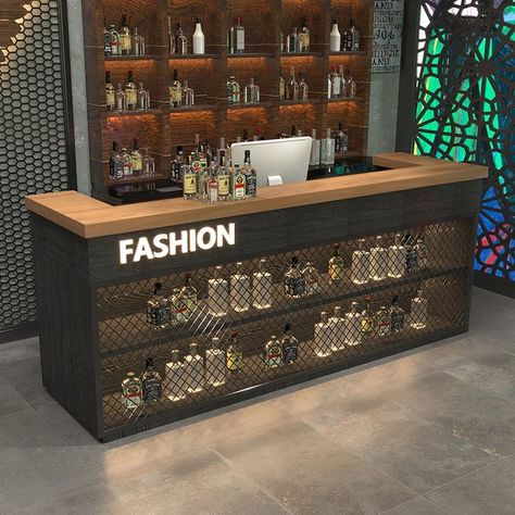 Metal Counter Design, Retail Cash Counter Design, Cash Counter Design Retail Shops, Restaurant Reception Counter, Retail Counter Design, Shop Counter Ideas, Counter Bar Design, Industrial Style Reception, Restaurant Reception Desk