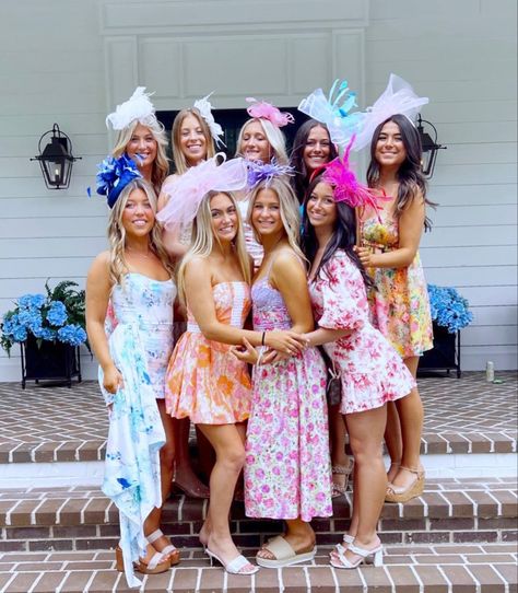 Derby Themed Party Outfits, Kentucky Derby Outfit For Women, Kentucky Derby Outfit, Prom Pics, Senior Activities, Tea Party Theme, Kentucky Derby Party, Outfit For Women, Derby Day