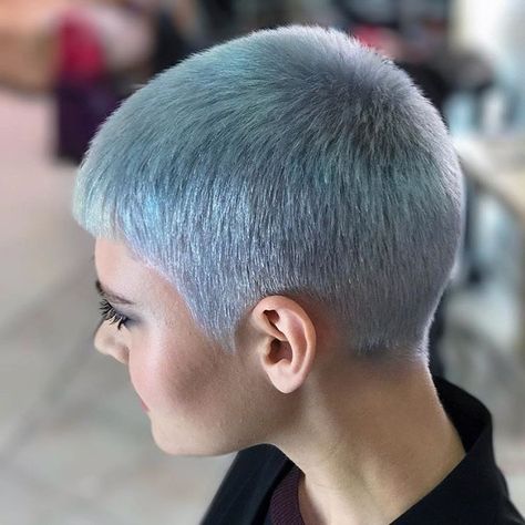 1,736 Likes, 14 Comments - #BuzzCutFeed (@buzzcutfeed) on Instagram: “Powder Blue ️ Hair By @shuvalova_tati ” Powder Blue Hair, Hair Trends 2015, Wild Hair Color, Buzzed Hair, Shaved Hair Designs, Wavy Hair Men, Bald Girl, Super Short Hair, Shot Hair Styles