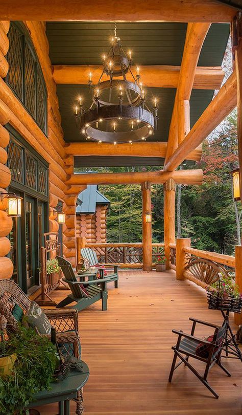 e837b73076145c4d69931d1f9a400b56 Rustic Porch Ideas, Log Cabin Living, Log Home Interiors, Rustic Log Cabin, Rustic Porch, Log Home Decorating, Christmas Village Houses, Cabin Living, Diy Outdoor Decor