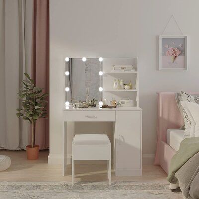 Vanity With Lights Mirror, Cheap Vanity Desk, Affordable Vanity Ideas, Kids Vanity Desk, Makeup Setup For Small Space, Cute White Vanity, Teenage Vanity Ideas, Makeup Desk Vanity, Vanity For Small Room