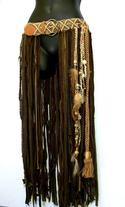 Voodoo Costume, Coachella Fits, Boho Ideas, Fringe Clothing, Festival Skirt, Belt Skirt, Fair Outfits, Viking Costume, Mode Hippie