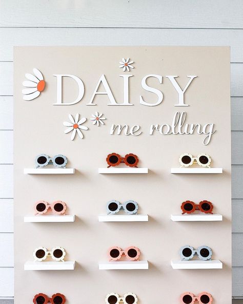 Daisy 3rd Birthday Party, Daisy One Birthday, One Year Daisy Birthday, Onederful Birthday Party Girl Daisy, Boho First Birthday Decor, Floral First Birthday Theme, Boho Daisy Birthday Party Ideas, Daisy Wild One Birthday, Boho Daisy 1st Birthday