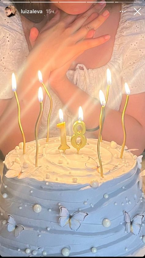 Coquette Birthday Party, 17 Doğum Günü, Cakes Creative, Coquette Birthday, Cake Recipes Easy, Creative Selfie, Easy Cakes, Happy Birthday 18th, Vintage Birthday Cakes