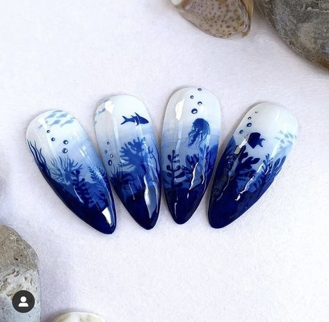 Nail Art Creative, Blue Nail Design, Underwater Sea Life, Boring Nails, Ocean Nails, Sea Nails, Ocean Underwater, Cute Simple Nails, Underwater Sea