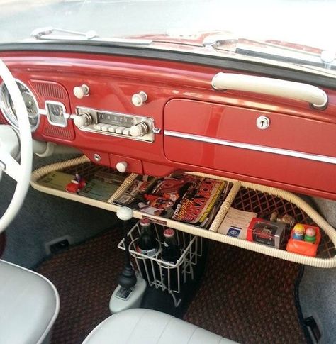 Cool Vw Beetle, Volkswagen Beetle Interior, Combi Vw T2, Vw Bug Interior, Vw Interior, Volkswagen 181, Vw Cabriolet, Vw Bus Interior, Volkswagen Beetle Vintage