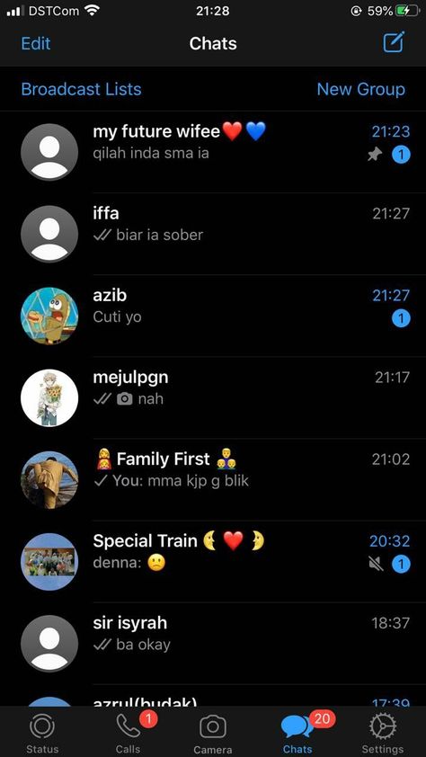 Ios Whatsapp Chat, Iphone Whatsapp Chat, Background Chat Whatsapp Iphone Black, Chat Whatsapp Iphone, Whatsapp Apps, Whatsapp Iphone, Apple Iphone Accessories, Heart Overlay, Instagram Message