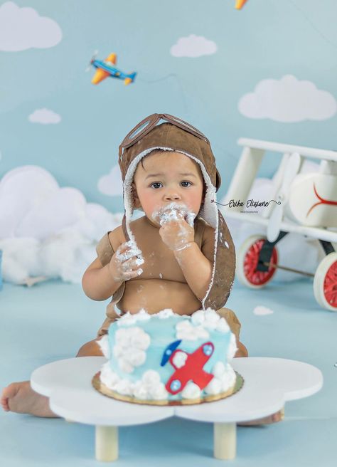 Smash the cake aviator Cake Smash Airplane Theme, Airplane Smash Cake 1st Birthdays, Time Flies Smash Cake, Airplane First Birthday Cake, Airplane Smash Cake, Airplane Backdrop, Planes Birthday Cake, Vintage Airplane Baby Shower, Airplane Birthday Party Decorations