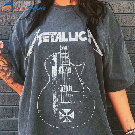 Metallica Shirt Outfit Women, Band Tshirts Outfit, Rock Tees Outfit, Metallica Tour, Metallica Concert, Vintage Rock Tees, Metallica Shirt, Festival Clothes, Metallica T Shirt